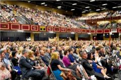 Ireland Residents Attend Largest Ever Jehovah’s Witnesses Convention